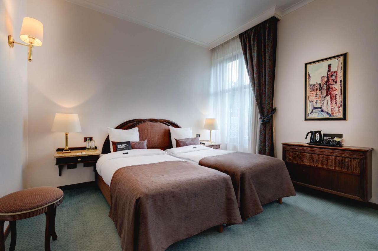 Hotel Kasteel Solhof Aartselaar Ngoại thất bức ảnh