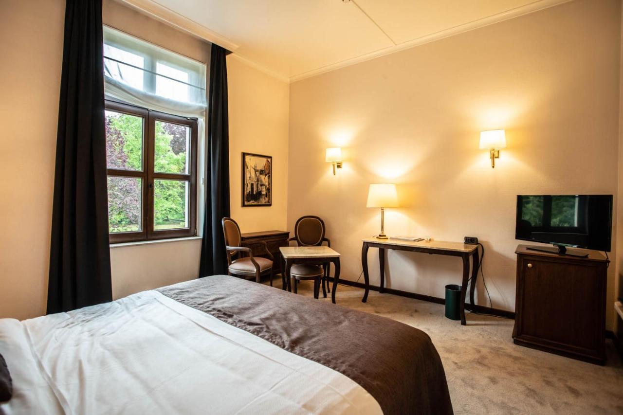 Hotel Kasteel Solhof Aartselaar Ngoại thất bức ảnh